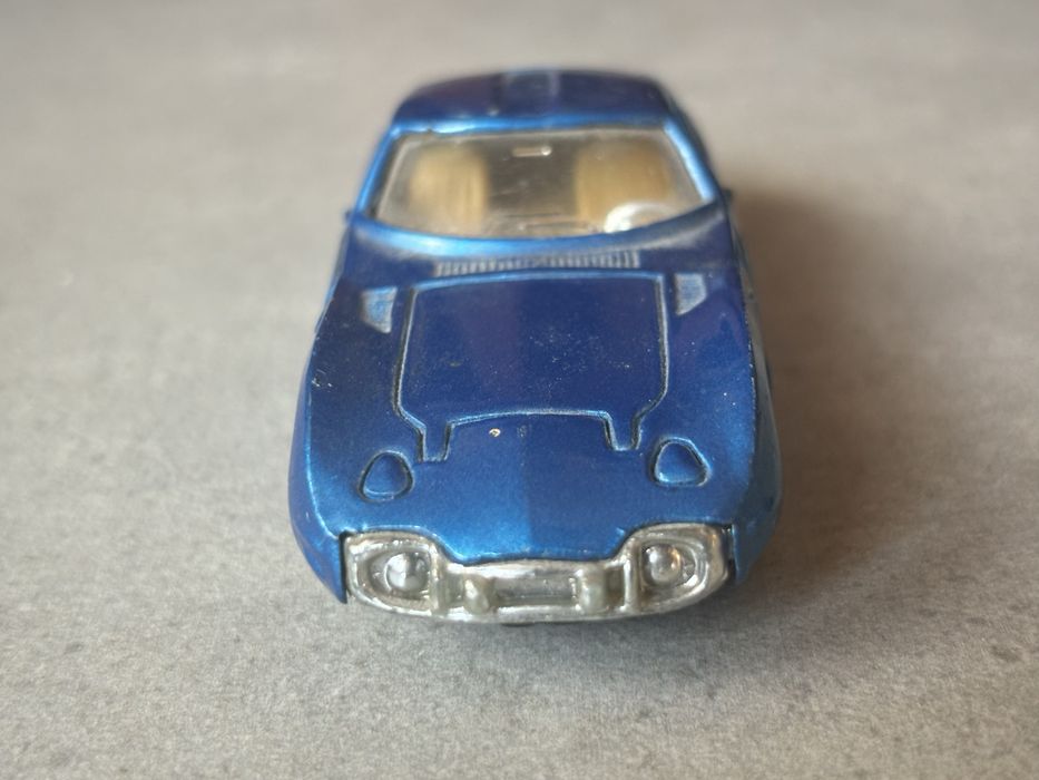 Model Tin Toys skala 1/43 Toyota 2000 GT made in Hong Kong