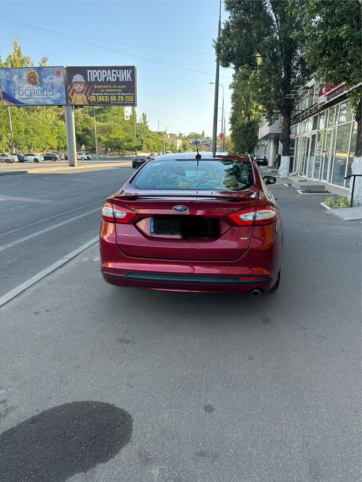 Автомобіль Форд Фьюжн