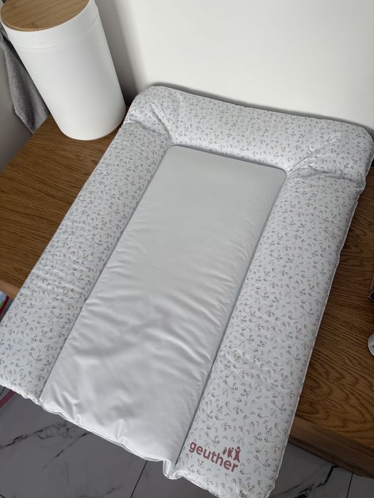 Пеленальний матрацик