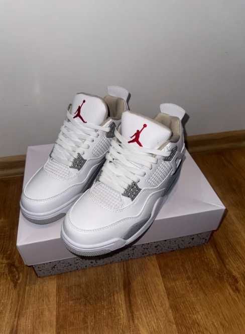 Jordan_4_Retro_White_Oreo R. 40