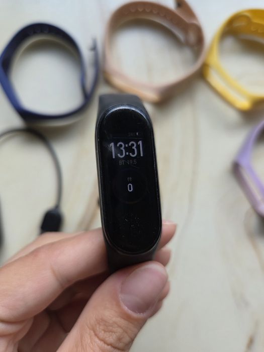 Xiaomi Mi Band 3 + ремінці