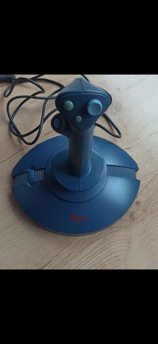 Joystick Genius Flight 2000 f-22 x - BCM