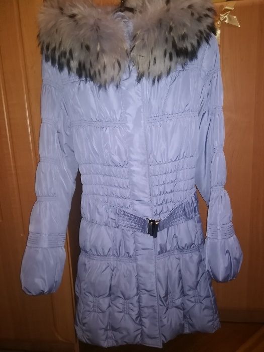 Зимова жіноча куртка