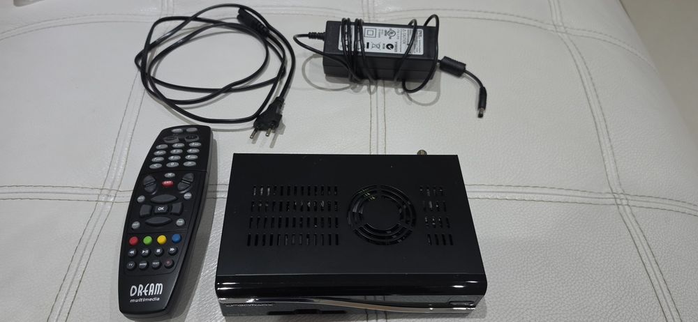 Vendo receptor Satellite DREAMBOX 500HD