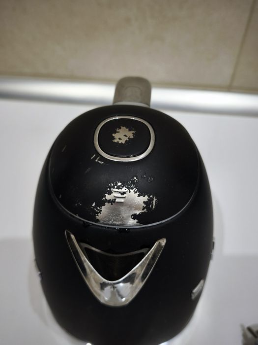 Чайник SMEG чорний матовий