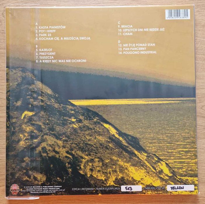 Kult Poligono Industrial yellow winyl nowy w foli
