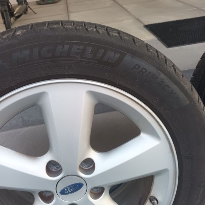 Koła Alufelgi Ford 16 5x108 Focus Mondeo C-Max Michelin 205/55R16