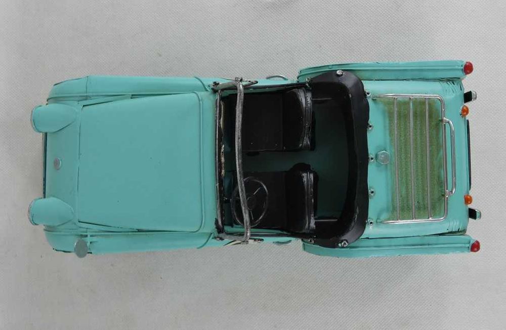 Metalowy model auto pojazd wyścigowy 33 cm