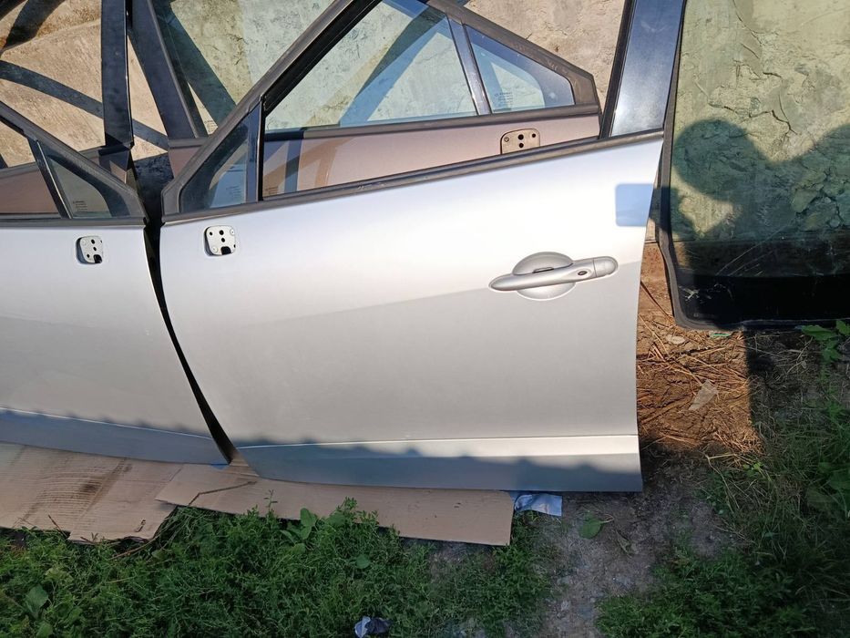 Дверка передня ліва права Renault Scenic 3 Grand колір TECNB TED69