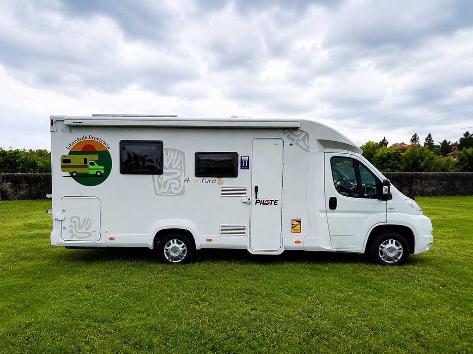 Autocaravana Fiat/Ducato Pilote | 85.000 km |  3 painéis solares