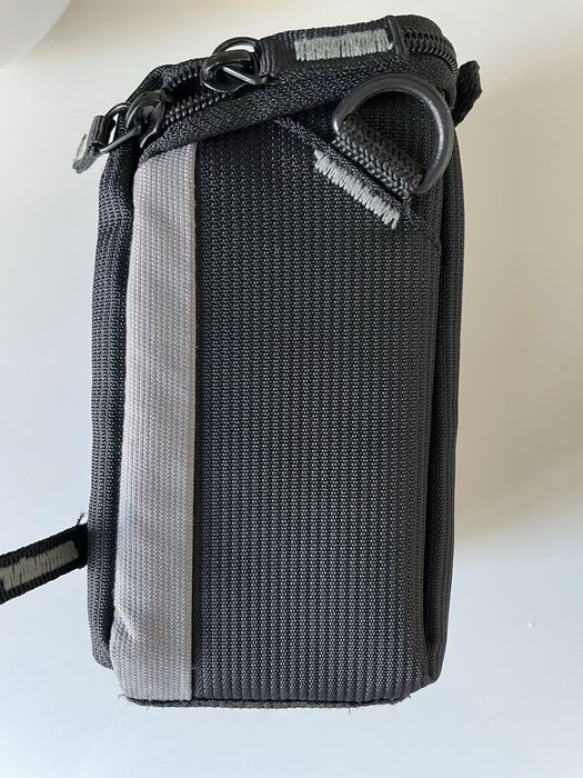 Bolsa Case Logic p/ Câmera Fotográfica, Eletrónicos–Compacta e Resiste