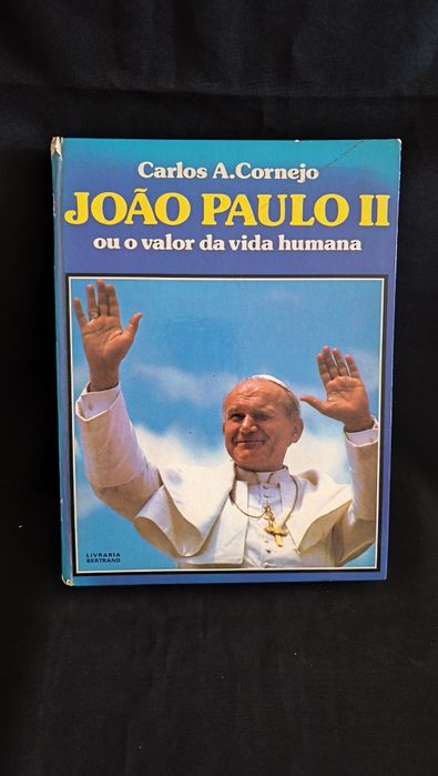 Livro "João Paulo II ou o valor da vida humana", de Carlos A. Cornejo