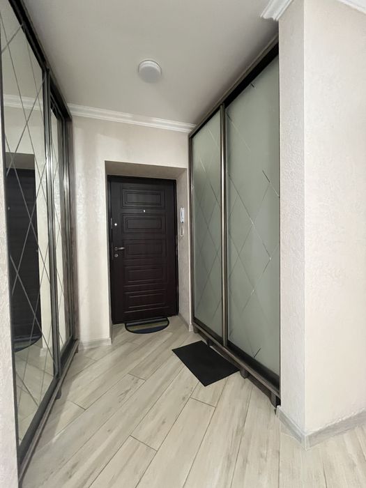 Калинова слобода-2,містечко закритого типу,сучасна квартира.