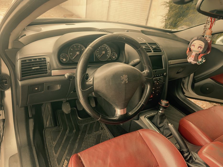 Peugeot 407 — fotografia 6