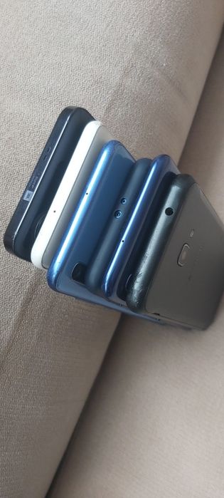 Лот телефонів смартфонів на запчастини