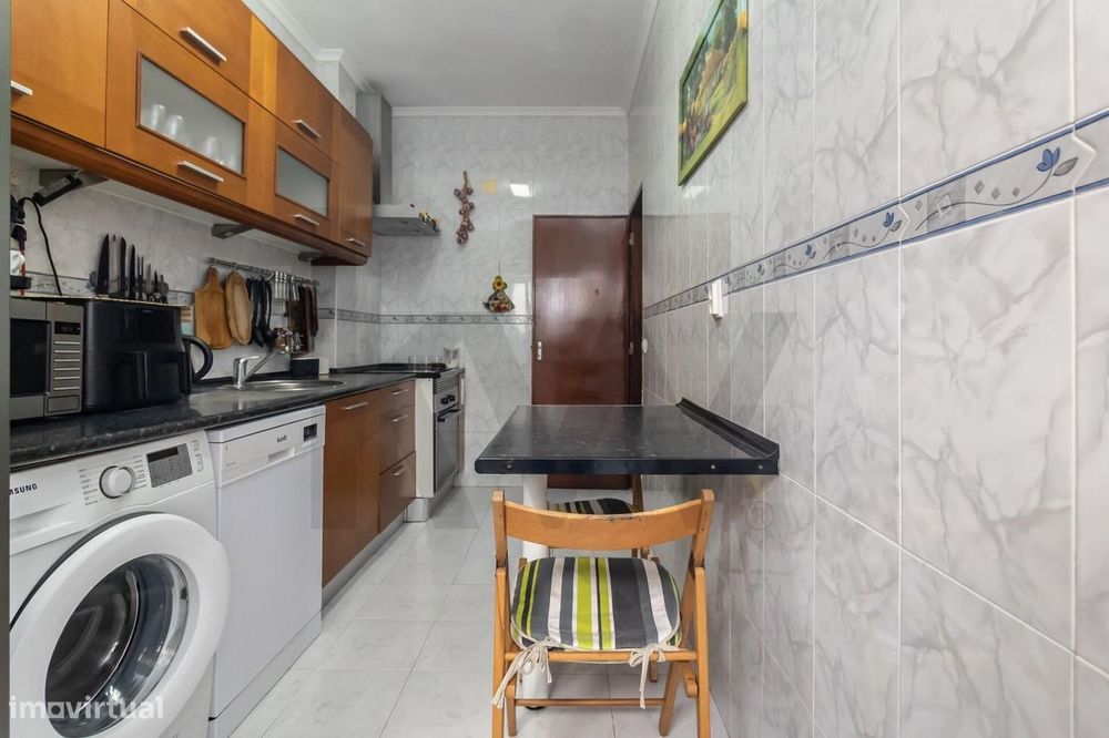 Apartamento T2 Rés-do-Chão com 80 m2 na Baixa da Banheira – Conforto e