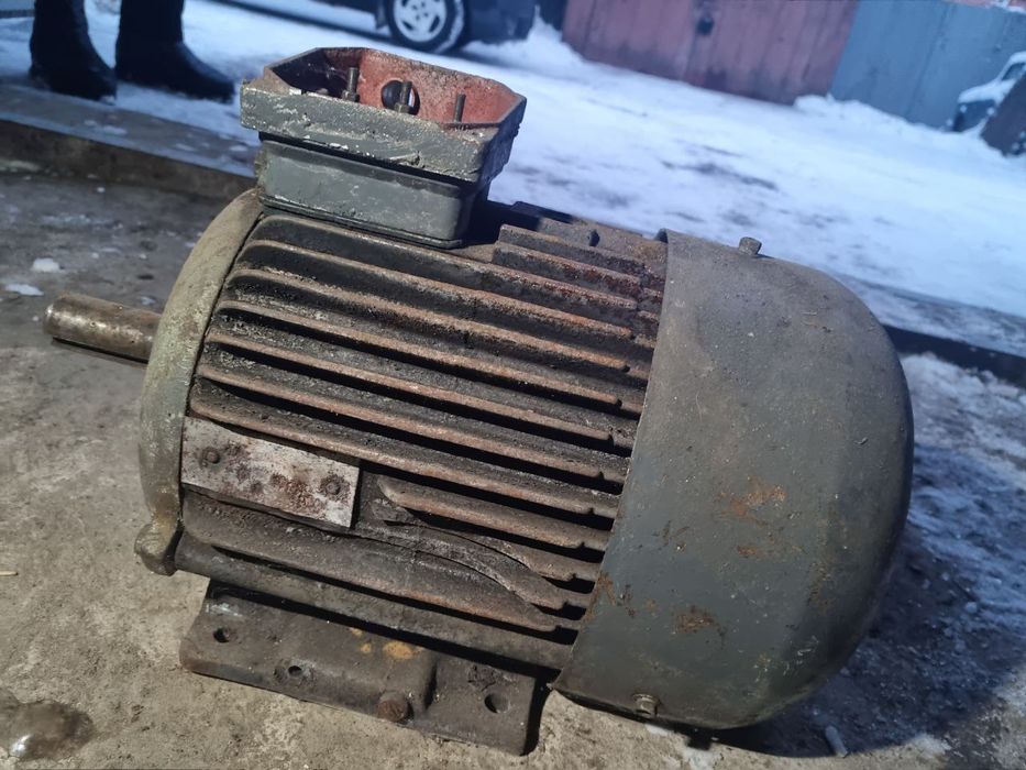 Електродвигуни 1.5, 4, 5.5кВт