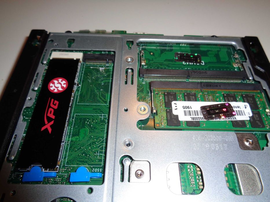 Lenovo ThinkStation P330, I7-8700t, 256GB SSD, 16GB RAM, Quadro P1000