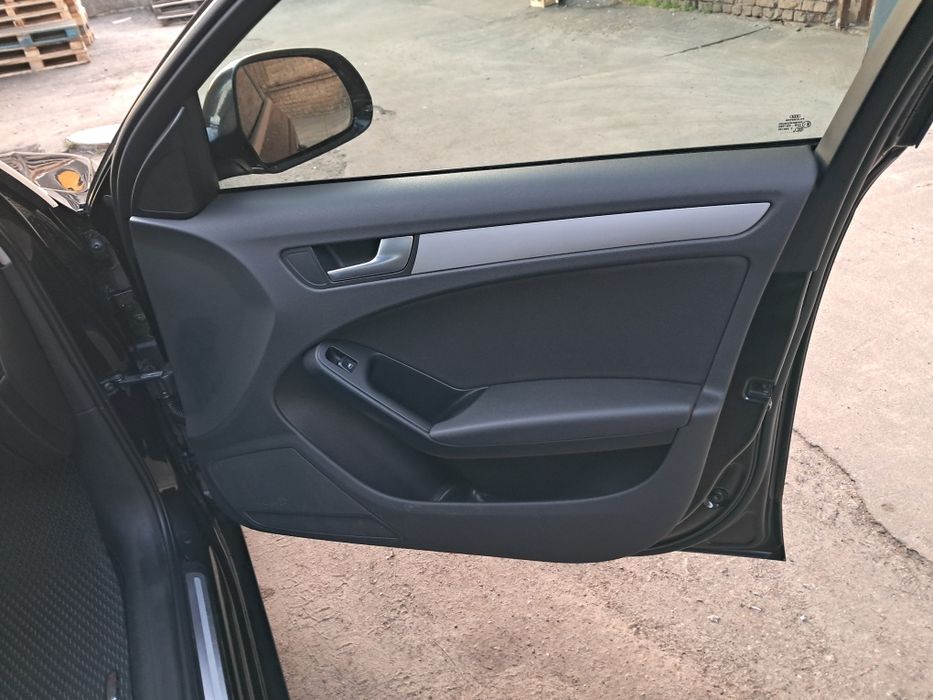 Продам audi a4b8
