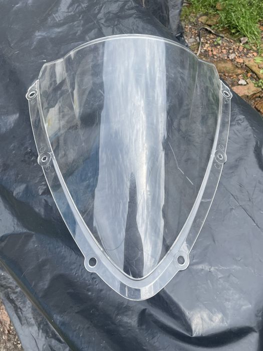 Горбатое ветровое стекло SUZUKI GSXR 600 К6-К7