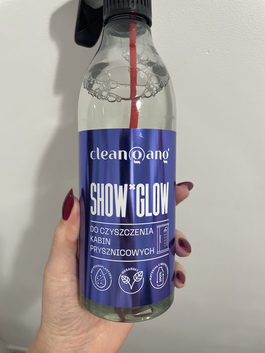 Preparat do czyszczenia kabin prysznicowych Show Glow Cleang Gang