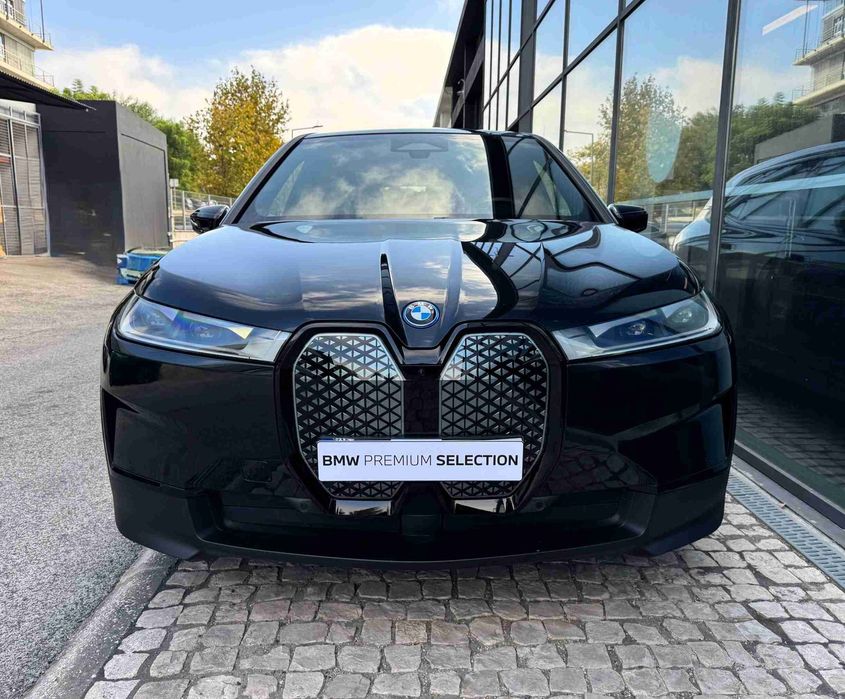 BMW iX xDrive 40