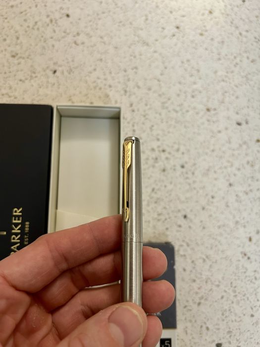 Ручка перова Parker