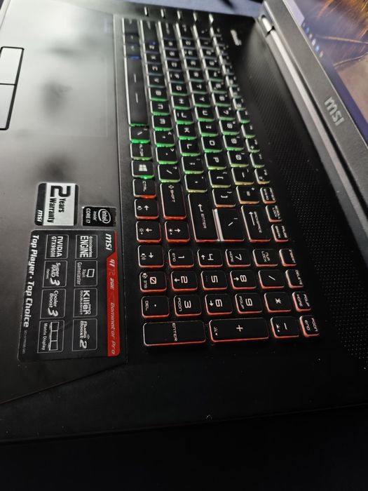 Laptop msi gt72 2qe dominator pro win10 gtx980 16gb i7 256gb pcie SSD