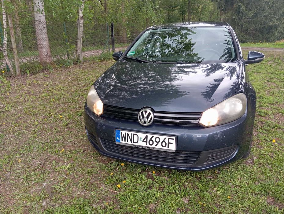 Wolksfagen Golf 1,2 benzyna
