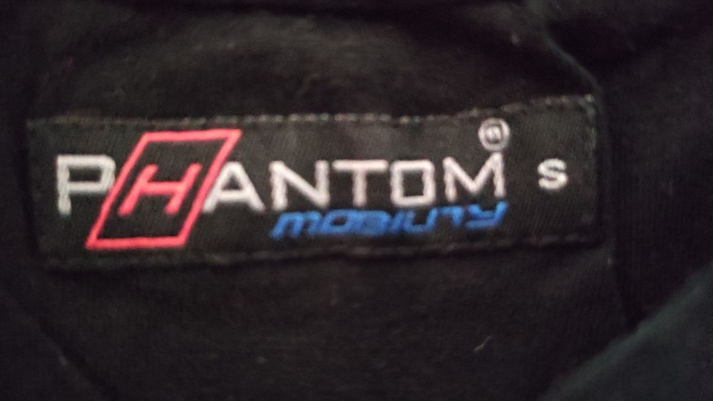 Koszulka czarna z napisem rozmiar S