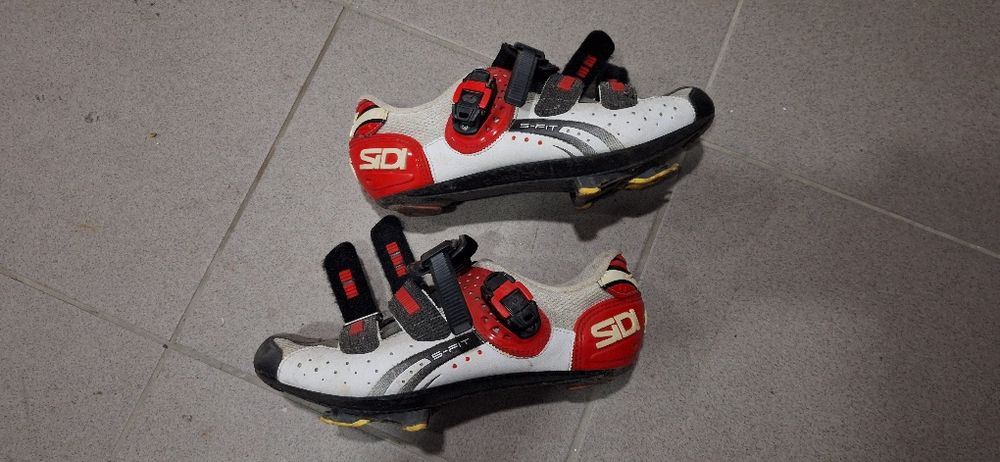 Sapatos estrada sidi