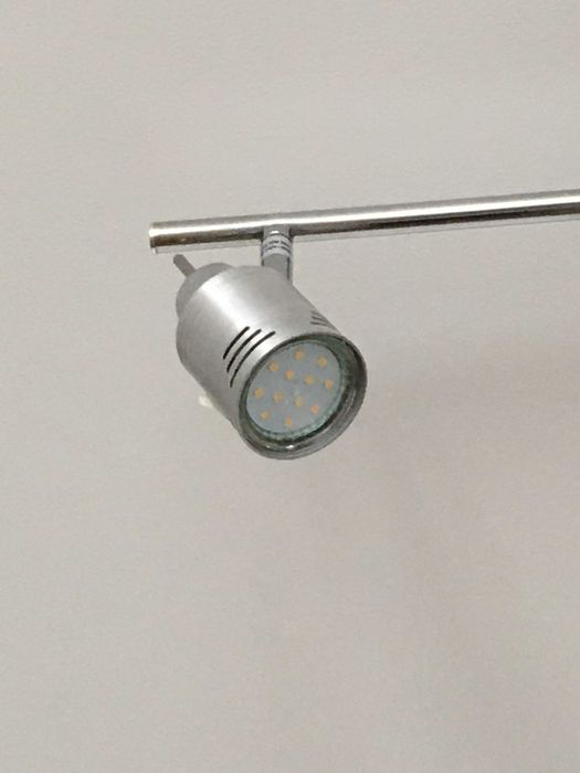Candeeiro de teto com 3 focos de luz64862550212481122