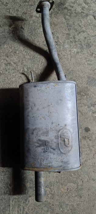 Глушак, глушитель выхлопных газов.