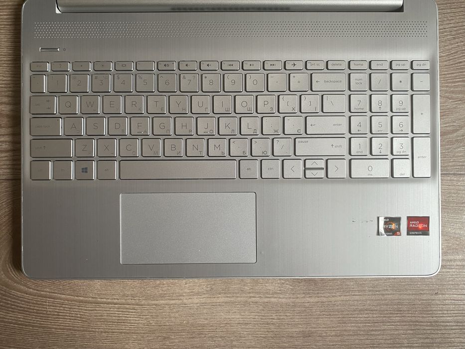 HP 15-ef2127wm | ryzen 5 5500u | 8gb | 256gb ssd m2 | FHD