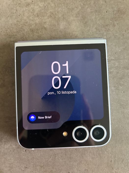 Samsung galaxy  Z Flip6