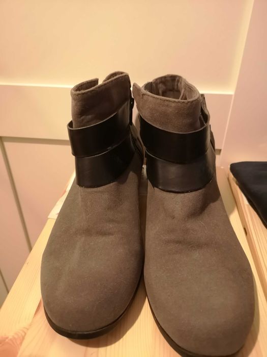Botins Cinza Zara