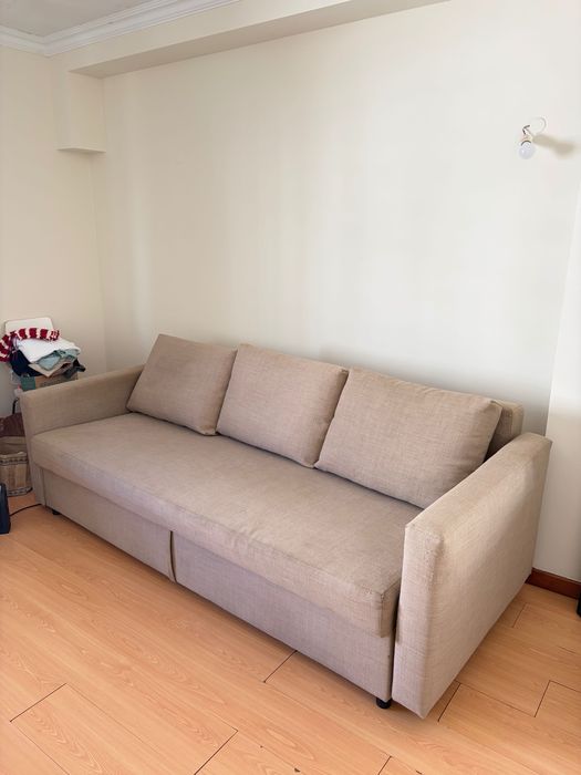 Sofá-cama IKEA 3 lugares