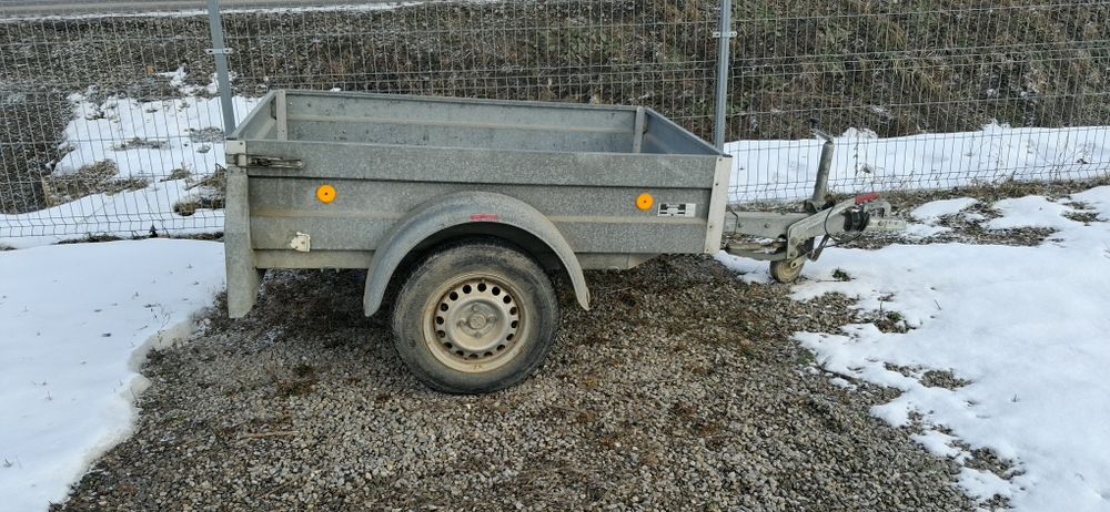 Przyczepka samochodowa  dmc 800