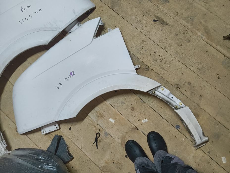 Крила Volkswagen Crafter 2013