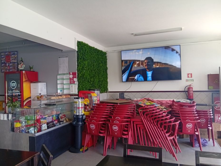 Televisão LG 88 polegadas