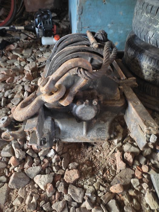 Продам лебідку зіл 131