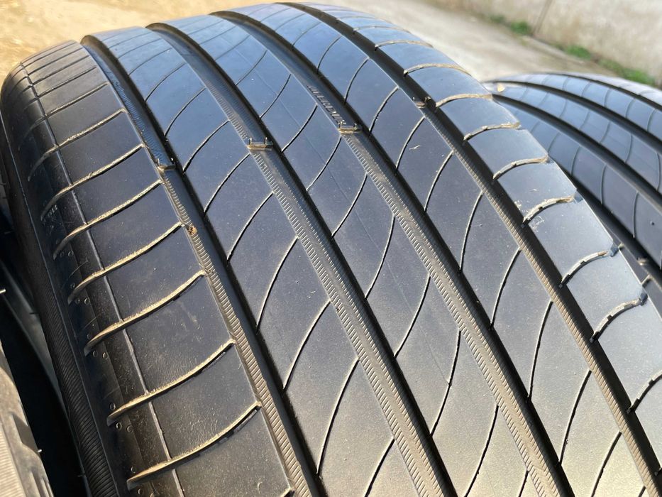 Резина 215 55 18 MICHELIN - 4шт. - з Німеччини - є інші шини 215 55 18