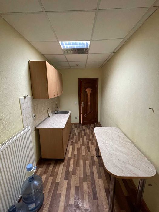 Продаж комерційного приміщення по вул. Олеся