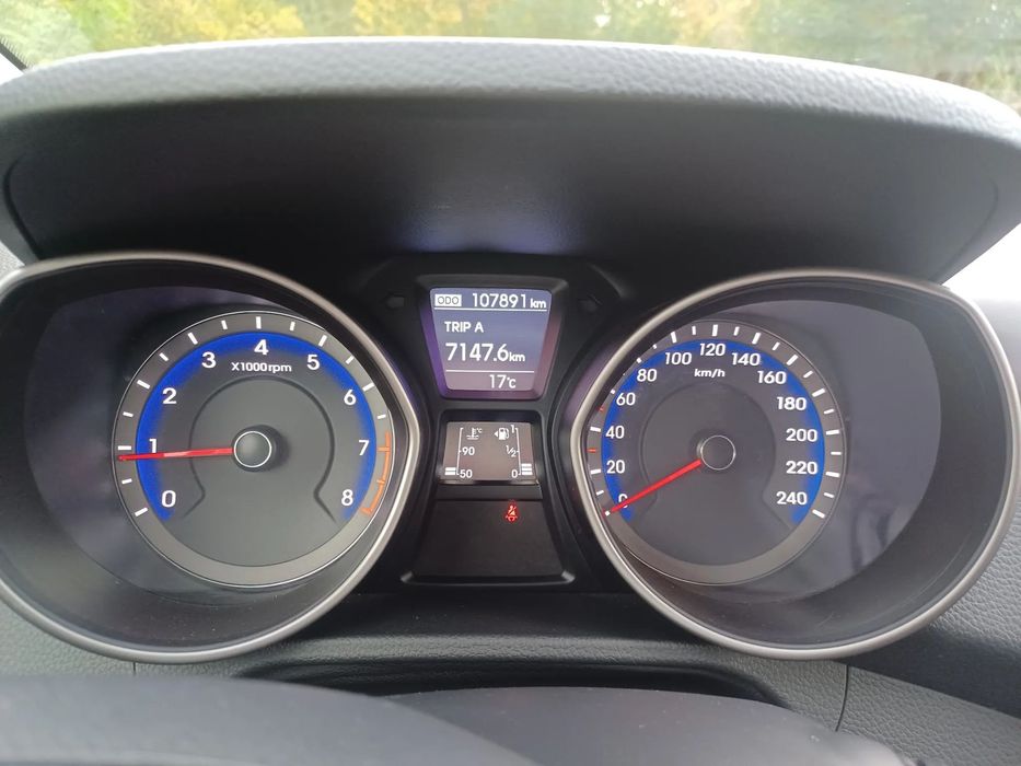 Hyundai I30 Hyundai i30 II generacji – zadbany egzemplarz z niskim przebiegiem