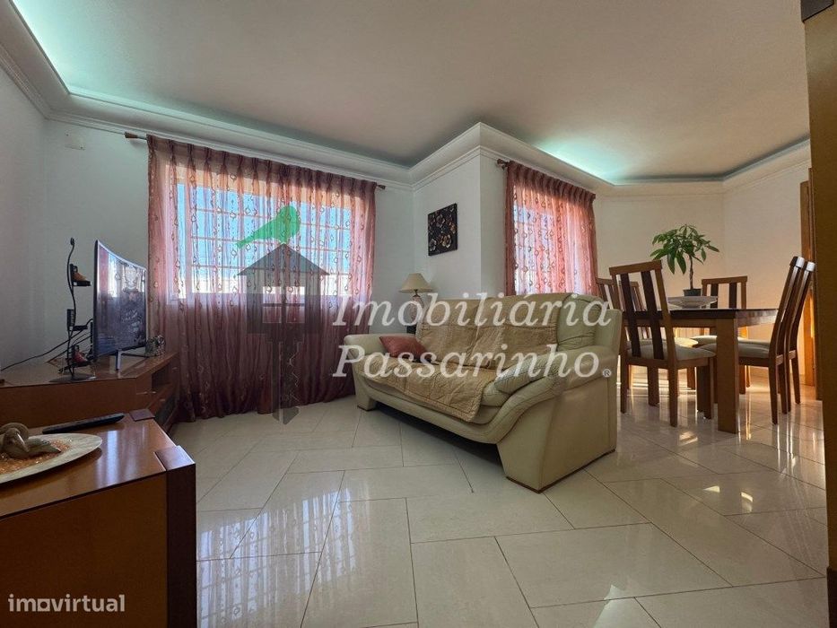 Moradia T3 isolada c/anexo - Aroeira