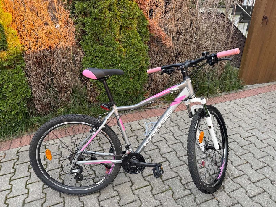 Sprzedam KROSS LEA 2.0 D 27,5" M (17") | 2022 | Stan idealny | Dokumenty
