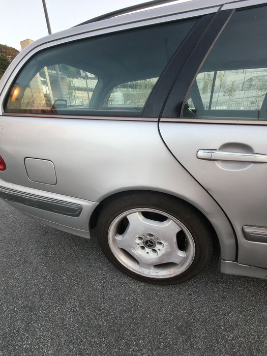 Mercedes-Benz E 220 CDI (W210) – 143cv Auto