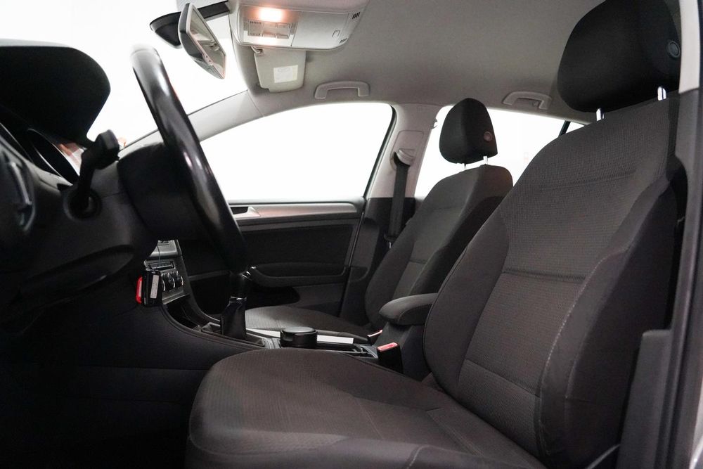 Volkswagen Golf 1.6 TDi BlueMotion Trendline