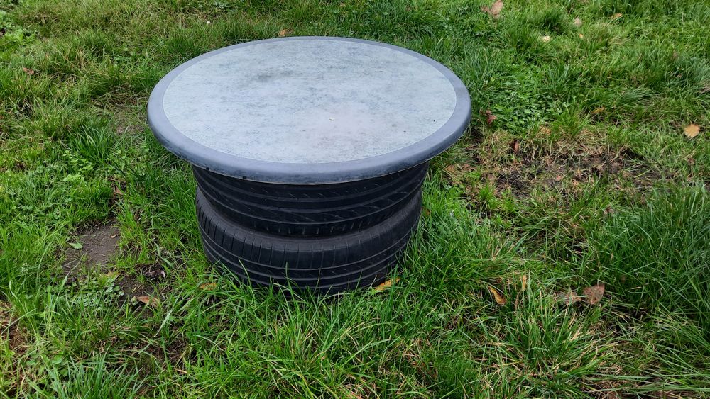 Stoliki wodoodporny blat