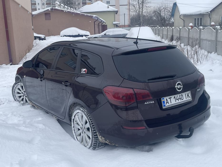 Персональні поїздки/Трансфери/Таксі по всій Україні